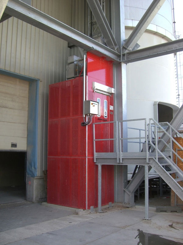 Un ascenseur Scanclimber contribue à une production de ciment respectueuse de l’environnement aux Pays-Bas