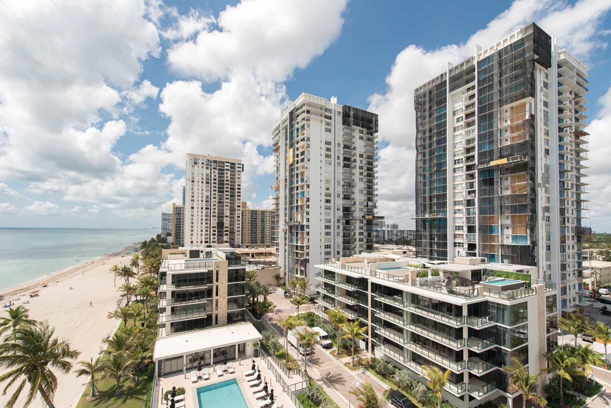 Quadomain condominium construction project in Florida Scanclimber