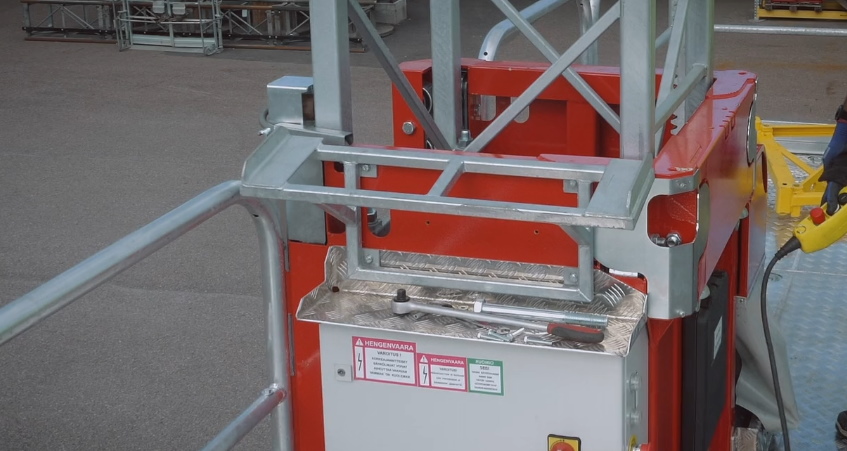 Mast inductive sensor in action